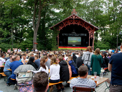 Public Viewings Fussball WM Deutschland Portugal 16.6.2014 – Foto 40