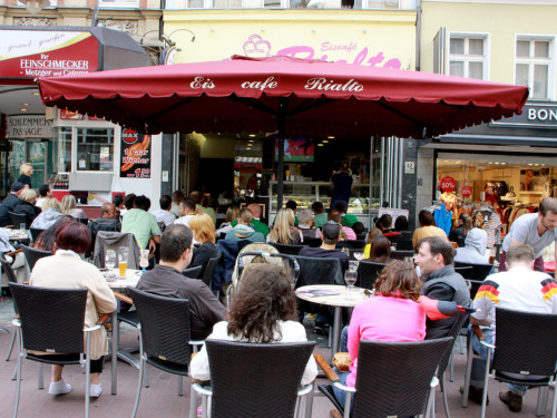 Public Viewings Fussball WM Deutschland Portugal – Foto 7