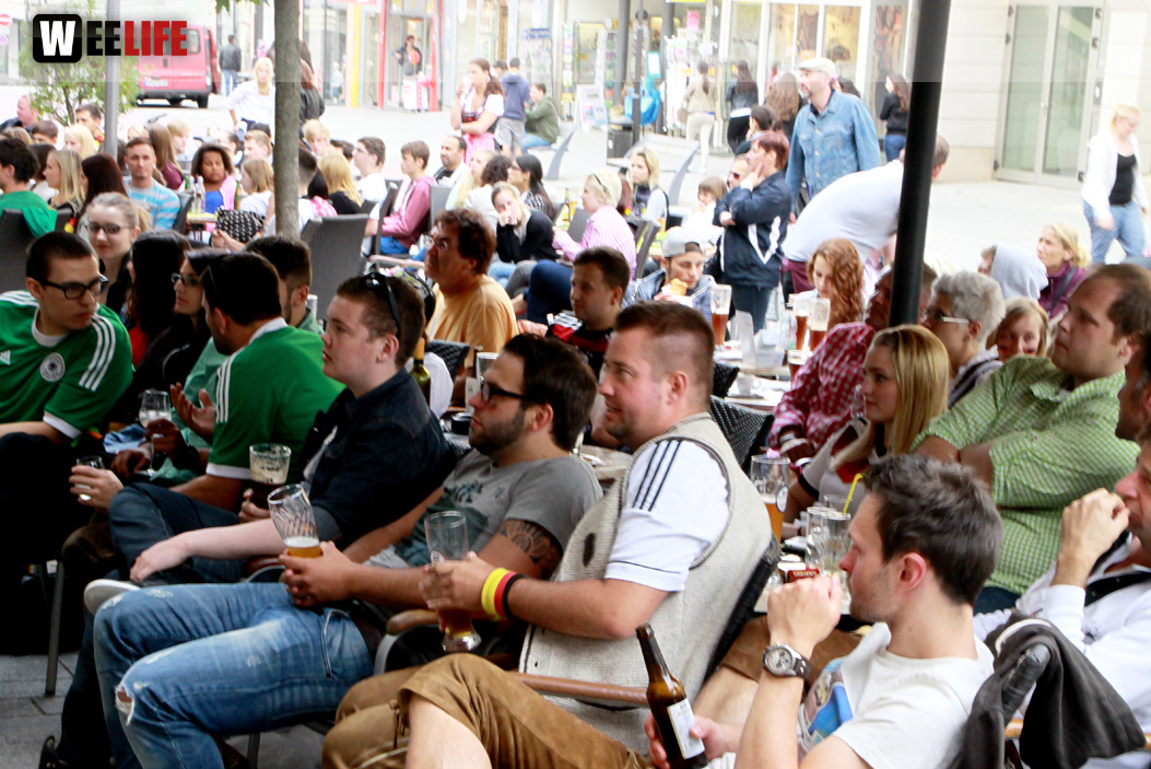 Public Viewings Fussball WM Deutschland Portugal