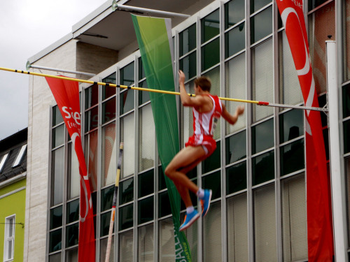 19.Int.Hofer Stabhochsprung Meeting – Foto 21