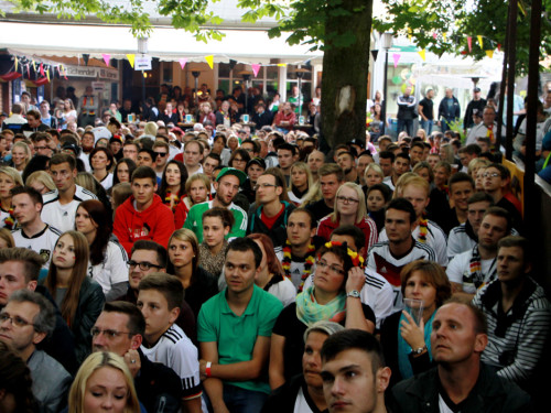 Public Viewings Fussball WM Deutschland USA  – Foto 19