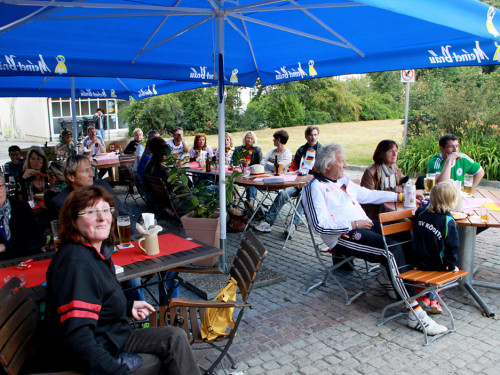 Public Viewings Fussball WM Deutschland USA 26.6.2014 Kneipen – Foto 8