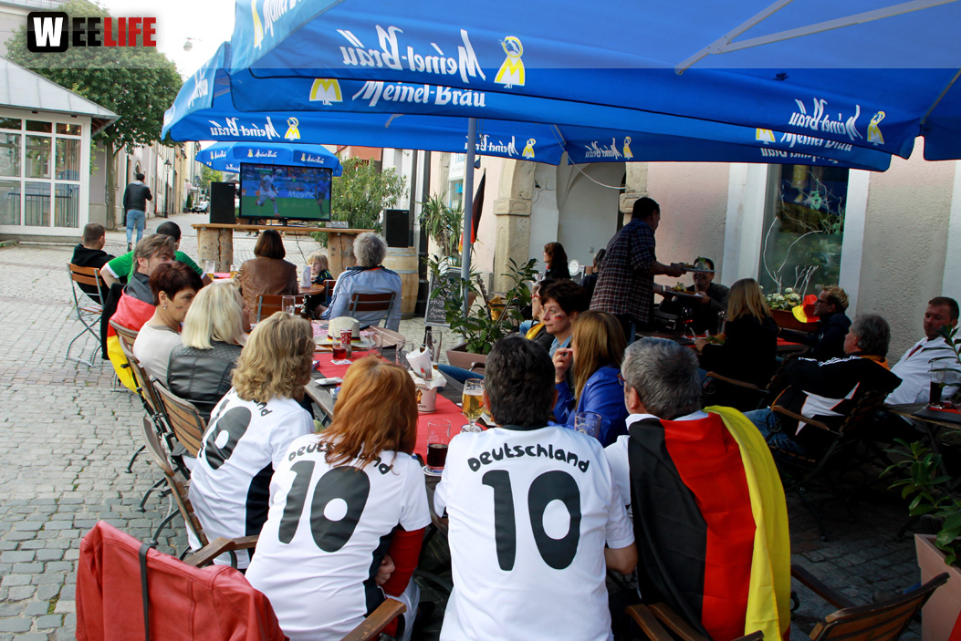 Public Viewings Fussball WM Deutschland USA 26.6.2014 Kneipen