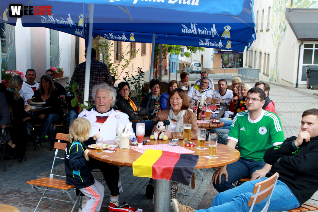 Public Viewings Fussball WM Deutschland USA 26.6.2014 Kneipen
