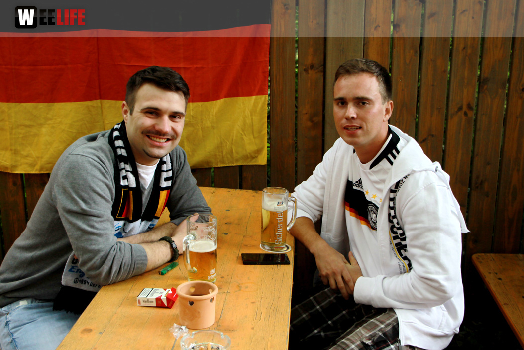 Public Viewings Fussball WM Deutschland USA 26.6.2014 Kneipen