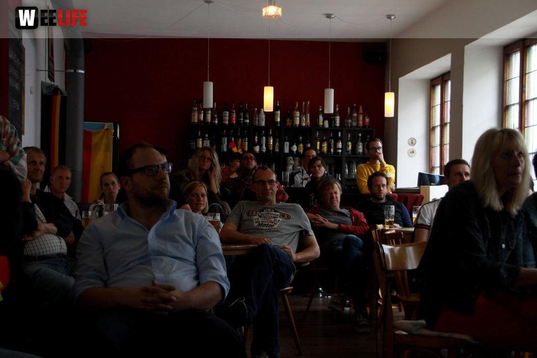 Public Viewings Fussball WM Deutschland USA 26.6.2014 Kneipen