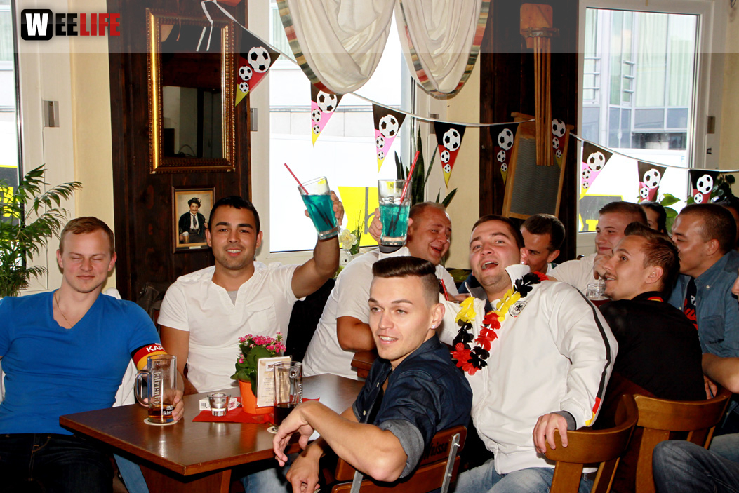 Public Viewings Fussball WM Deutschland USA 26.6.2014 Kneipen
