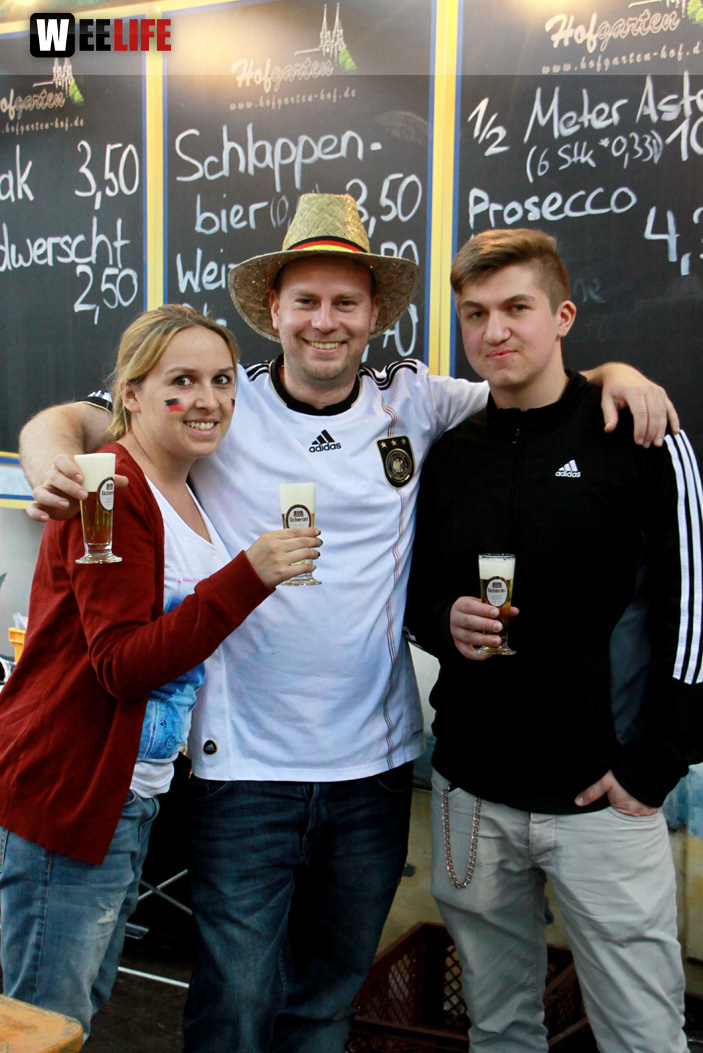 Public Viewings Fussball WM Deutschland USA 26.6.2014 Kneipen