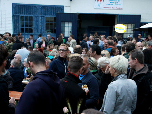 InnenhofKonzerte 2014 mit Exil & Silverslide bei Kfz Werkstatt Von-der-Tann-Straße  – Foto 41