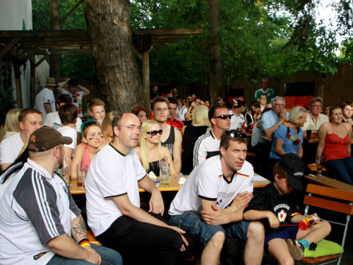 Public Viewings Fussball WM Viertelfinale Deutschland Frankreich – Foto 58
