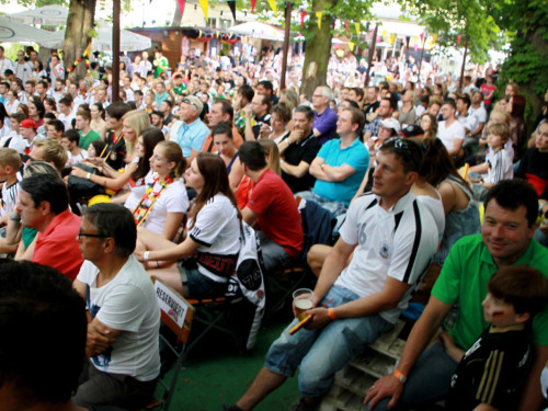 Public Viewings Fussball WM Viertelfinale Deutschland Frankreich 4.7.2014 – Foto 32