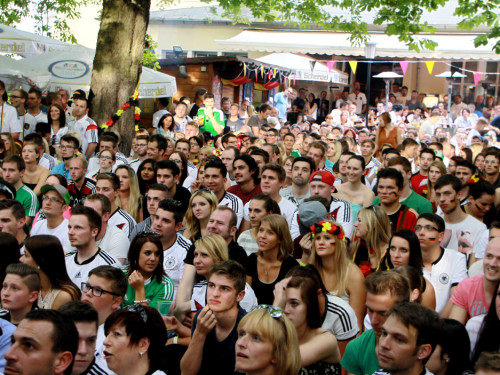 Public Viewings Fussball WM Viertelfinale Deutschland Frankreich 4.7.2014 – Foto 38