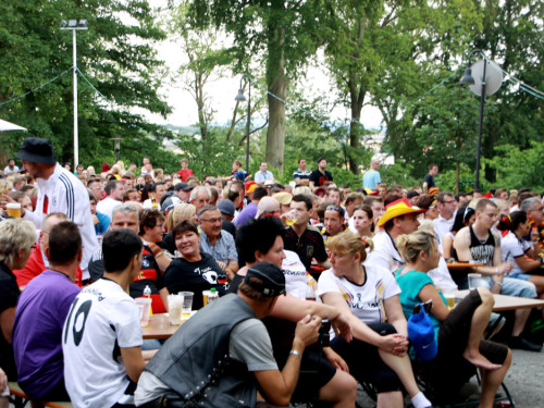 Public Viewings Fussball WM Viertelfinale Deutschland Frankreich – Foto 8