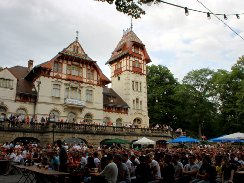 Public Viewings Fussball WM Viertelfinale Deutschland Frankreich – Foto 18
