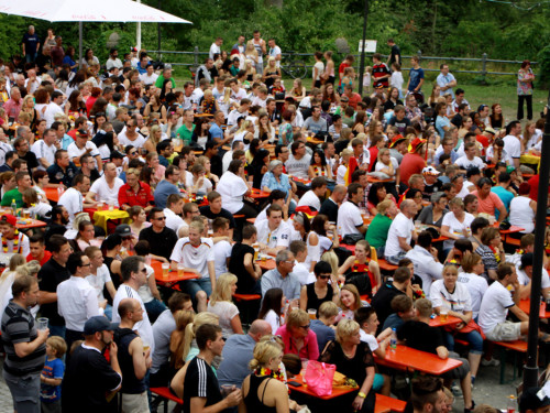 Public Viewings Fussball WM Viertelfinale Deutschland Frankreich – Foto 42
