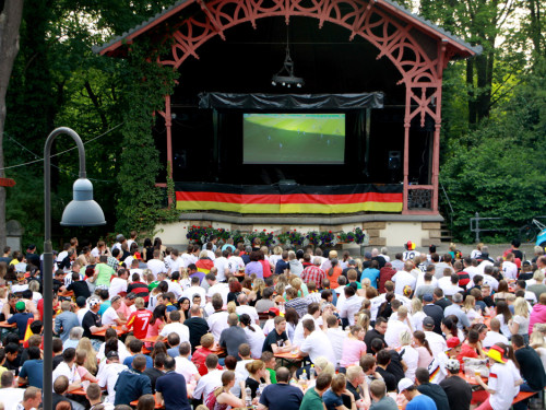 Public Viewings Fussball WM Viertelfinale Deutschland Frankreich – Foto 58