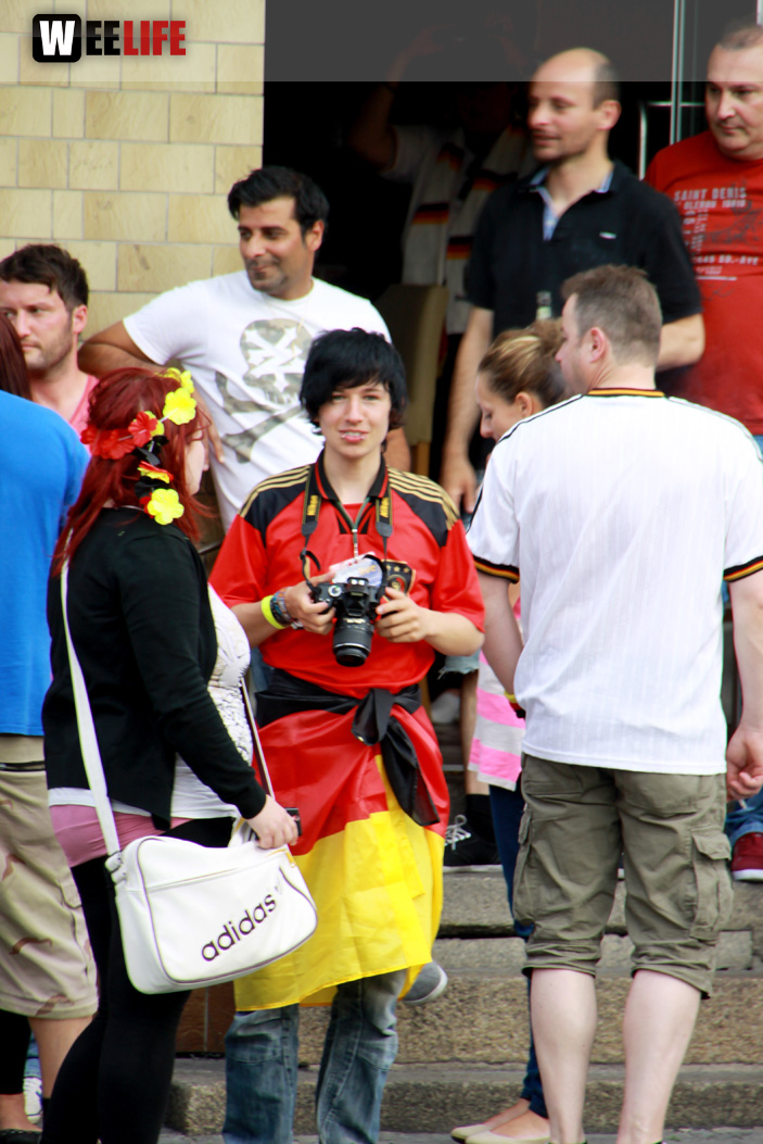 Public Viewings Fussball WM Viertelfinale Deutschland Frankreich 4.7.2014 Autokorso