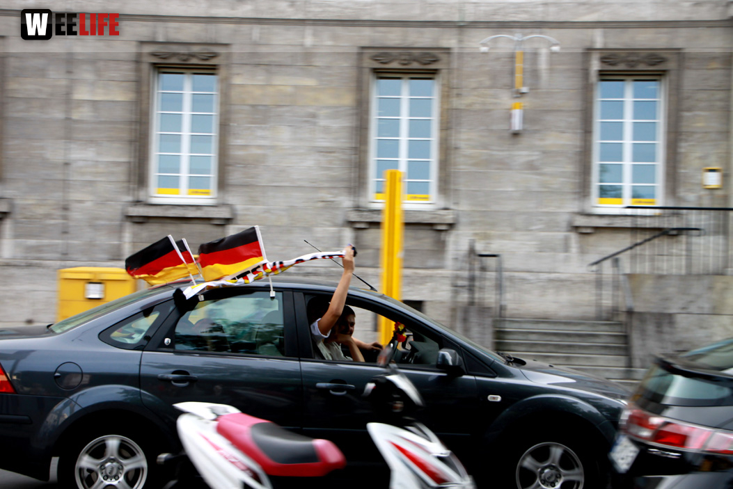 Public Viewings Fussball WM Viertelfinale Deutschland Frankreich 4.7.2014 Autokorso