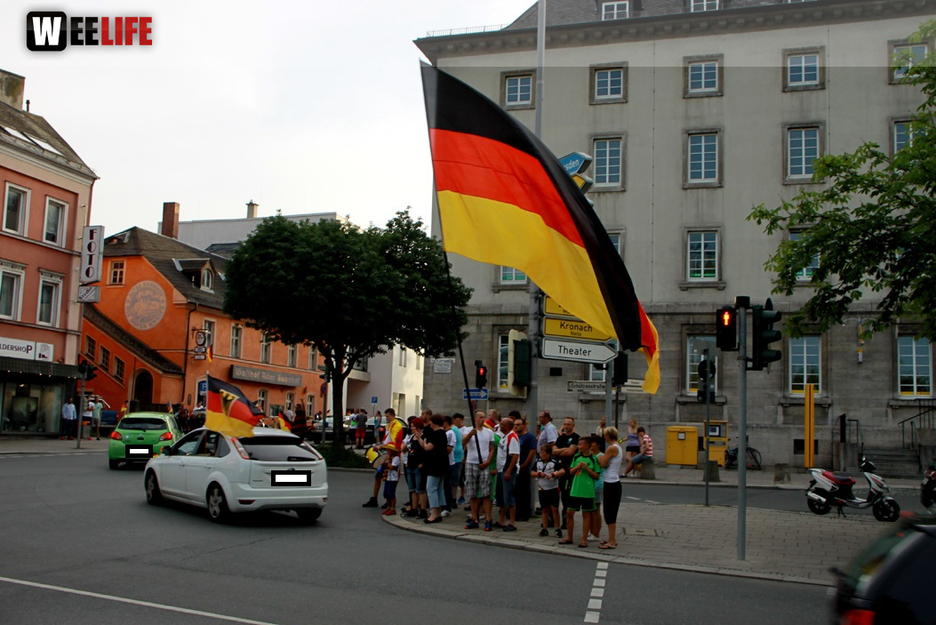 Public Viewings Fussball WM Viertelfinale Deutschland Frankreich 4.7.2014 Autokorso