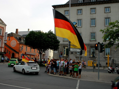 Public Viewings Fussball WM Viertelfinale Deutschland Frankreich 4.7.2014 Autokorso – Foto 27