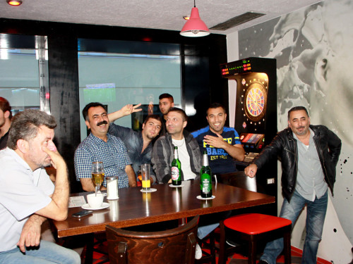 Public Viewings WM Finale Deutschland Argentinien Kneipen – Foto 26