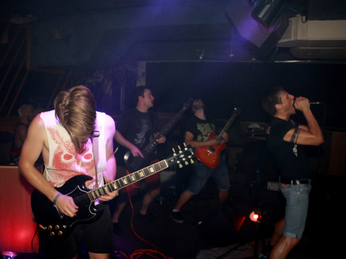 Second Rage LIVE: Emma StonedDeadbeat Hero – Foto 9