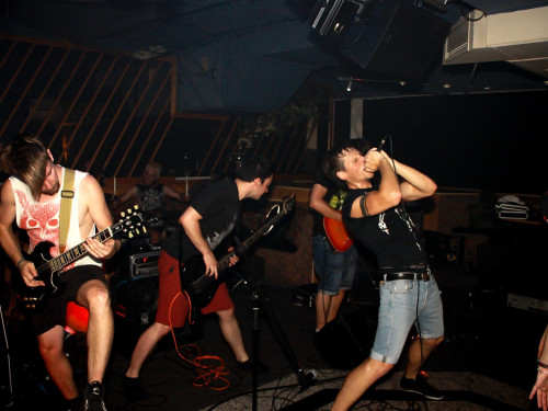Second Rage LIVE: Emma StonedDeadbeat Hero – Foto 13