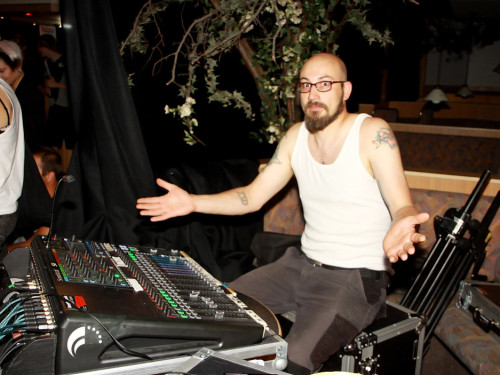 Second Rage LIVE: Emma StonedDeadbeat Hero – Foto 25