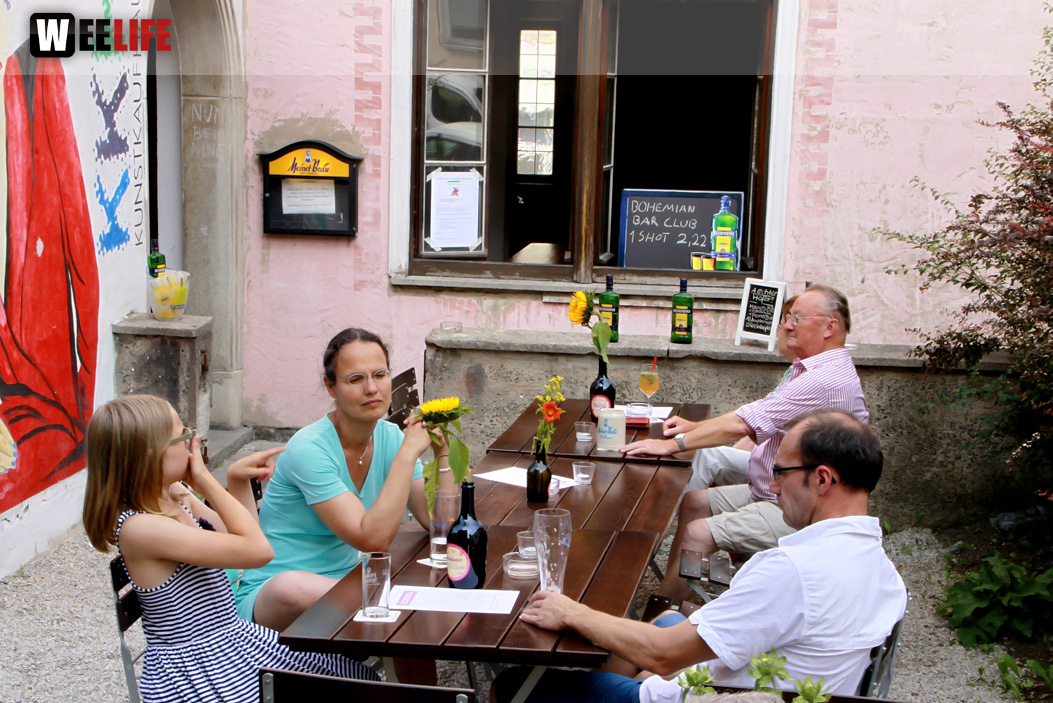4 Jahre Kunstkaufhaus Biergartenfest