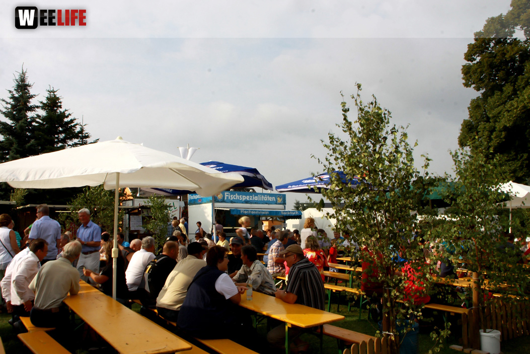 Wiesenfest Berg mit Pina Colada