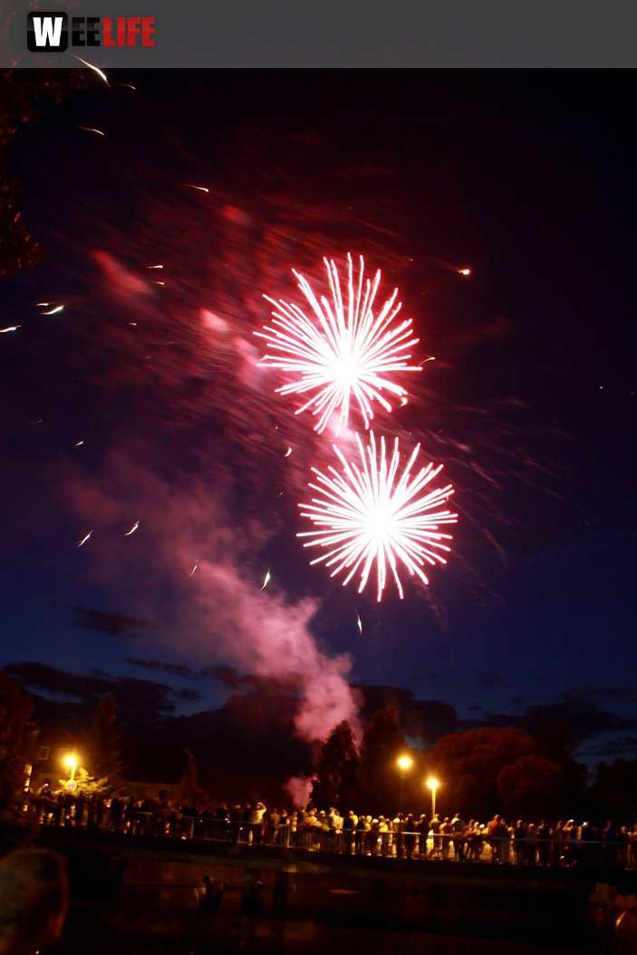 Wiesenfest Selbitz Großes Brillanthöhenfeuerwerk