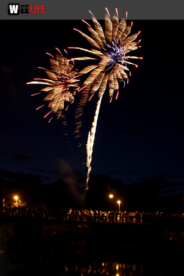 Wiesenfest Selbitz Großes Brillanthöhenfeuerwerk