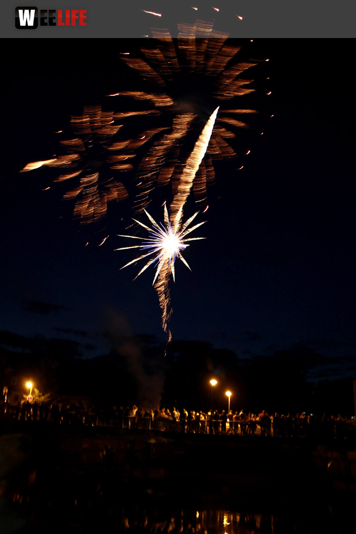 Wiesenfest Selbitz Großes Brillanthöhenfeuerwerk