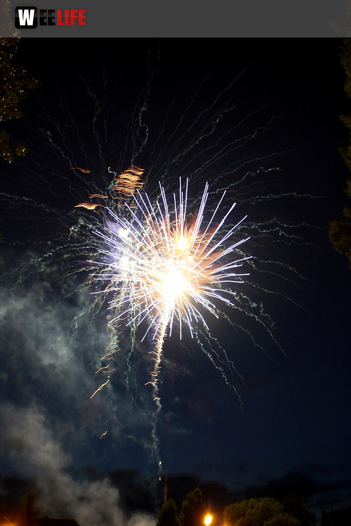 Wiesenfest Selbitz Großes Brillanthöhenfeuerwerk