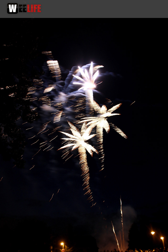 Wiesenfest Selbitz Großes Brillanthöhenfeuerwerk
