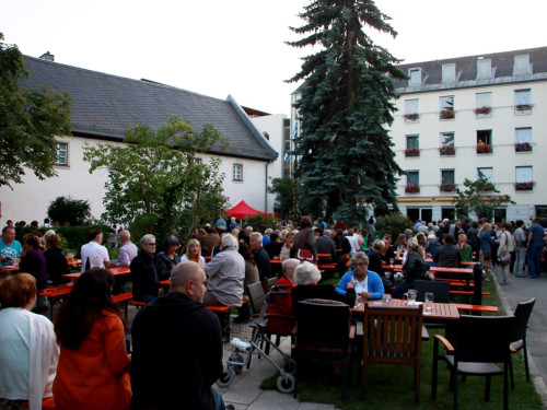 InnenHofKonzert mit Orange Shakers – Foto 2
