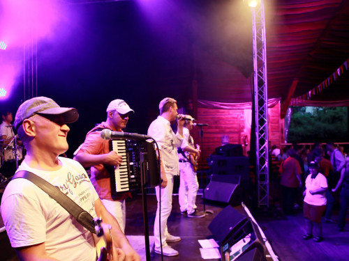 Hofer Volksfest 2014 Biba & die Butzemänner – Foto 15