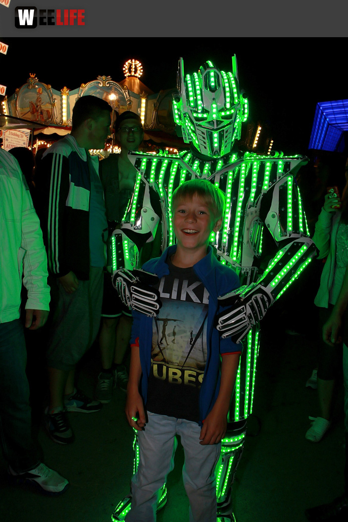 Hofer Volksfest 2014 Robotmaster by 4YourWeekend