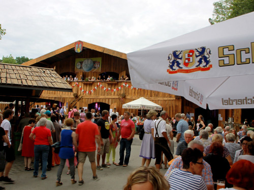 Hofer Volksfest 2014 Nachmittag Festbetrieb – Foto 11