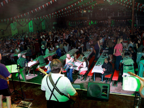 Hofer Volksfest 2014 Abends mit den Stieflziacha – Foto 14