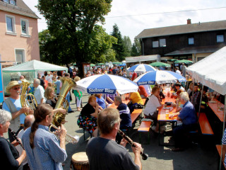 Foto 98381 im Album