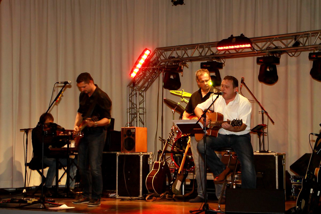 Fotos dieser Veranstaltung: RBK Jubiläums Rock Konzert Wee Bush