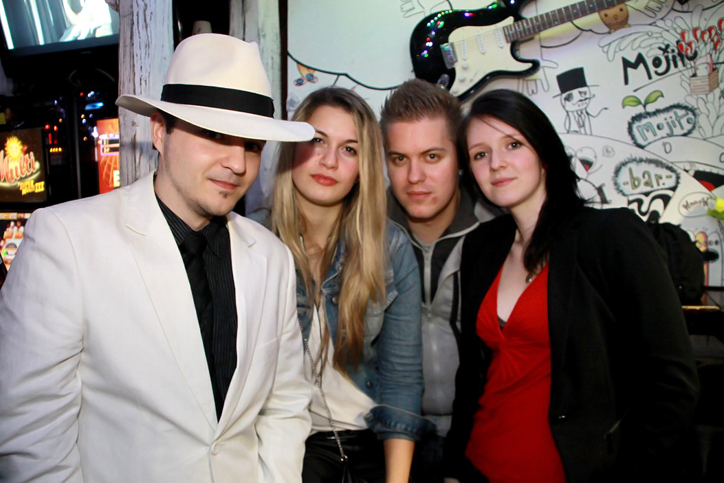 Fotos dieser Veranstaltung: SUIT UP! PARTY