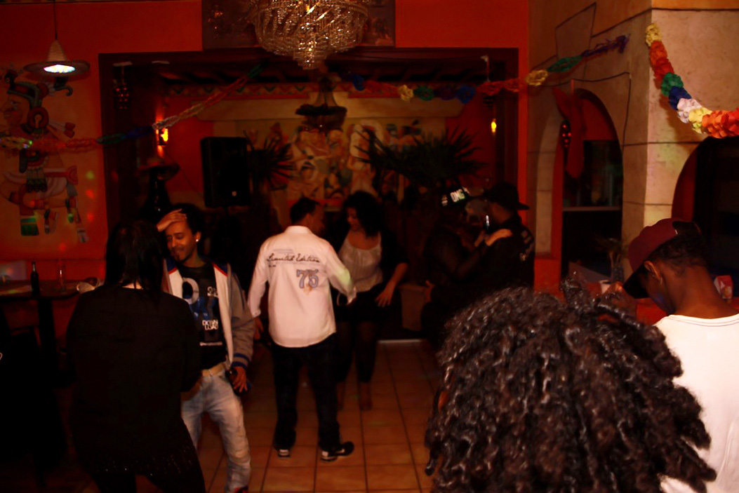 Silvester Party DJ Bini