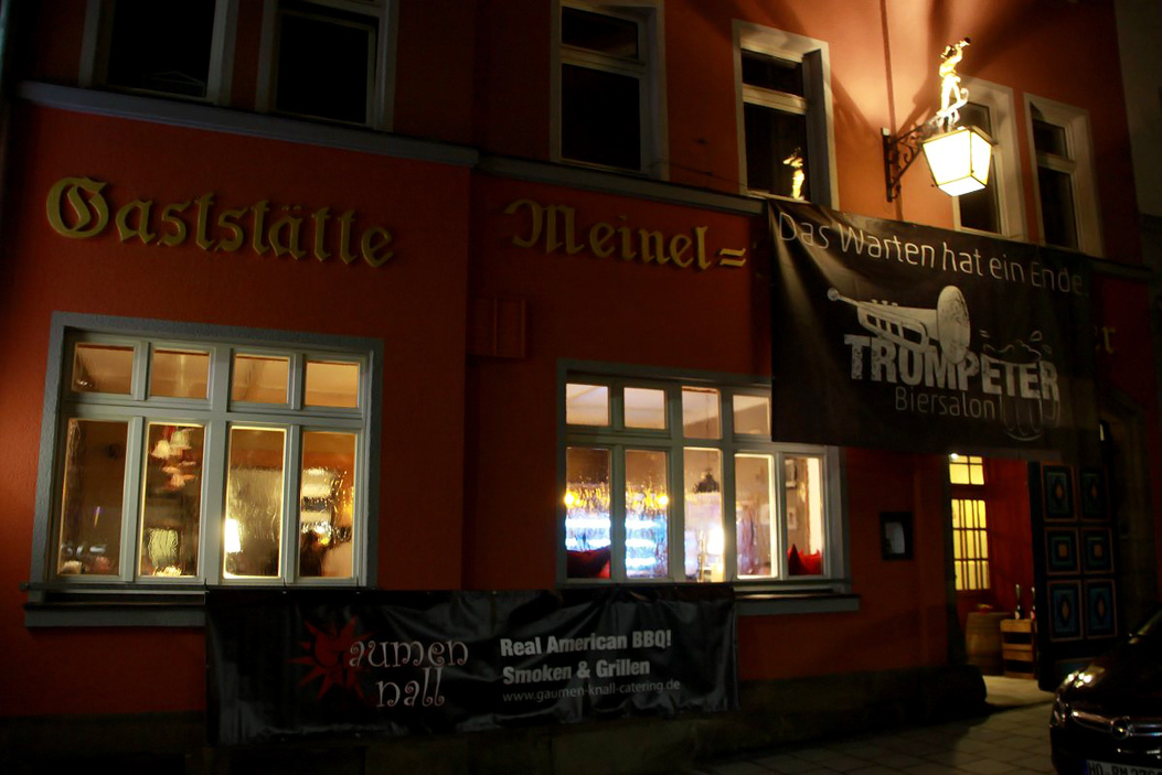 Fotos dieser Veranstaltung: 2. Eröffnungs-Feier mit Gaumen Knall