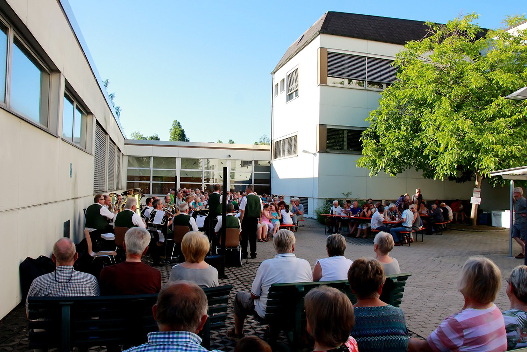 Fotos dieser Veranstaltung: InnenHofKonzert HAISLAMUSIKANTEN