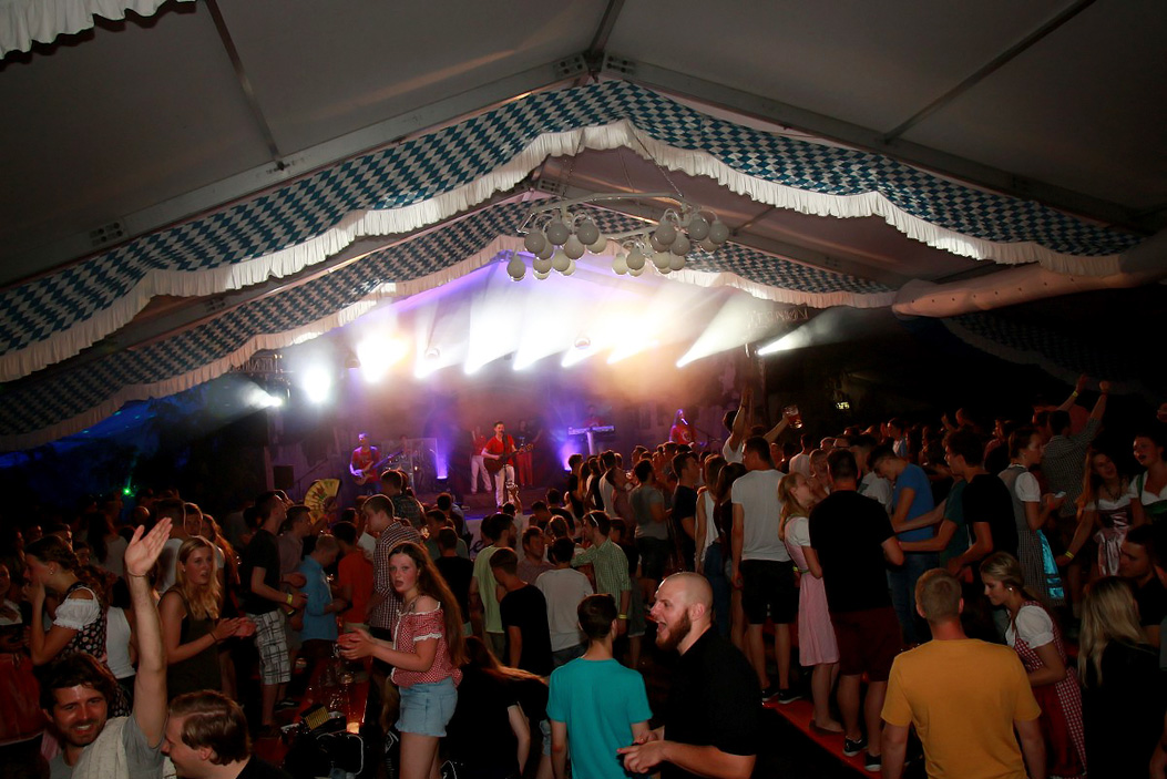 Tauperlitzer Seefest mit Die Partyteufel