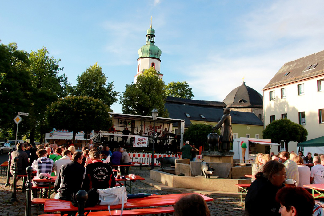 Sautreiberfest mit Royal Guard