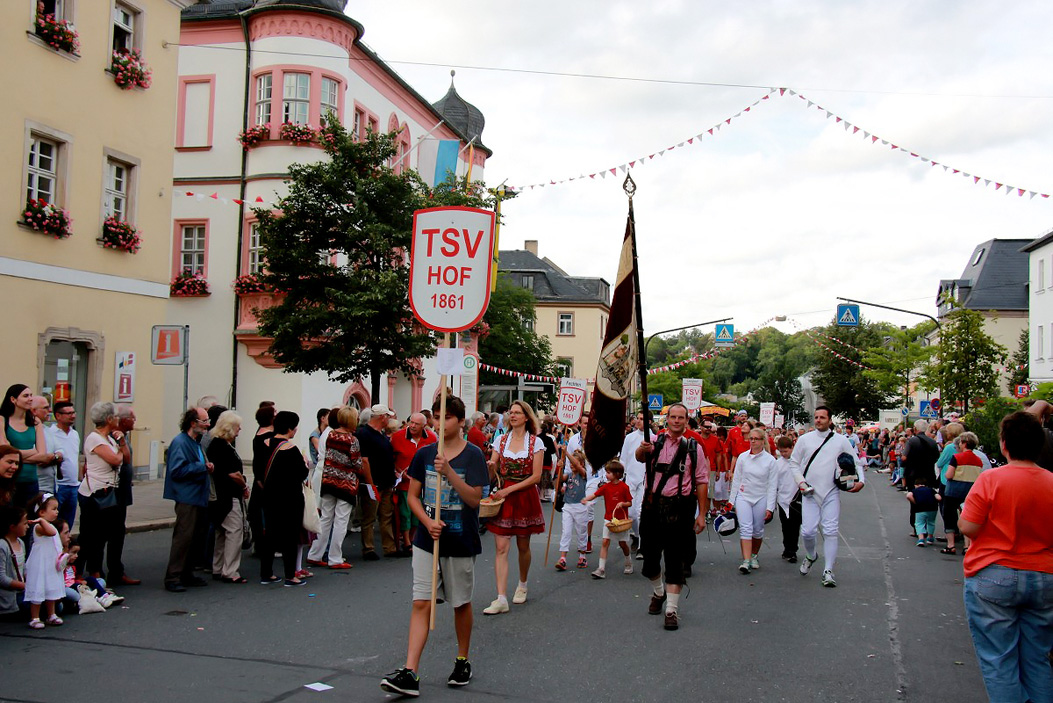 Fotos dieser Veranstaltung: Hofer Volksfest 2016 Festzug Teil 2 29.7.16