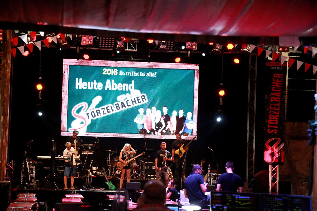 Fotos dieser Veranstaltung: Hofer Volksfest 2016 Tag 2 Samstag Tag der Landjugend Die Störzelbacher